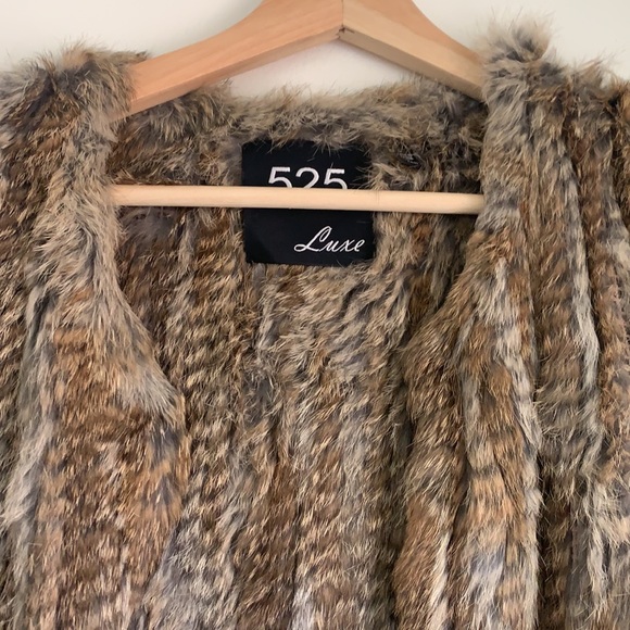 525 America Fur Vest - Picture 3 of 3